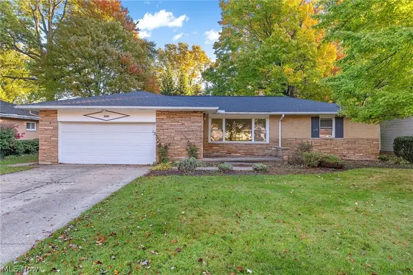1919 Bremerton Road, Lyndhurst, OH 44124