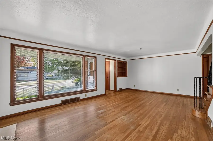 4109 Bluestone Road, Cleveland Heights, OH 44121 - #3