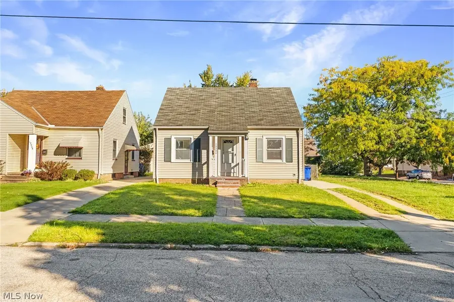 12204 Wayland Avenue, Cleveland, OH 44111 - #2