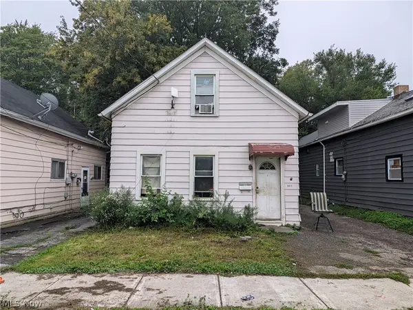 3812 E 54th Street, Cleveland, OH 44105