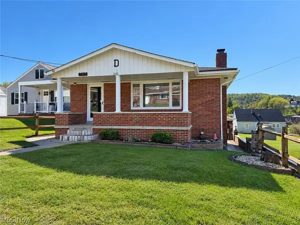 1442 Maple Avenue, Bellaire, OH 43906