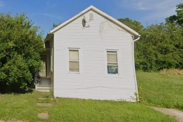 3325 E 49th Street, Cleveland, OH 44127 - #1