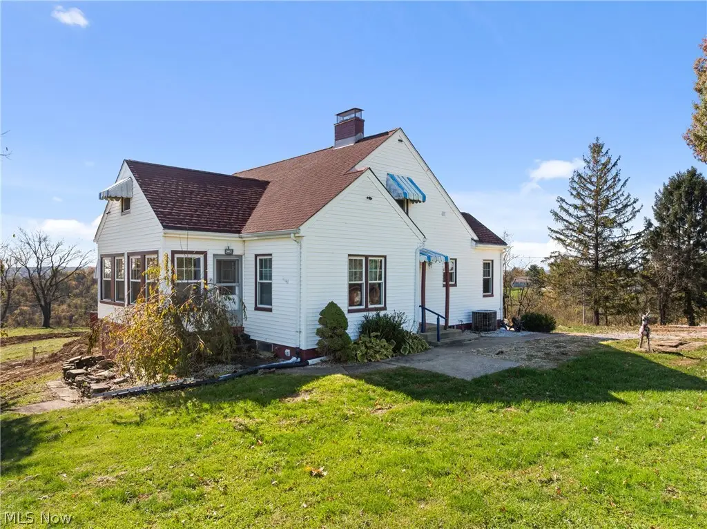 55674 High Ridge Road, Bellaire, OH 43906 - #1