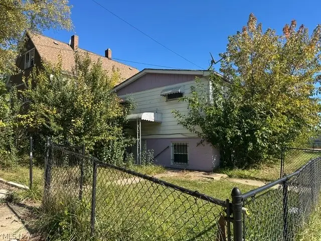 4372 E 146, Cleveland, OH 44128 - #1