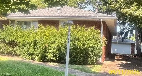 1514 Putnam Howe Drive, Belpre, OH 45714
