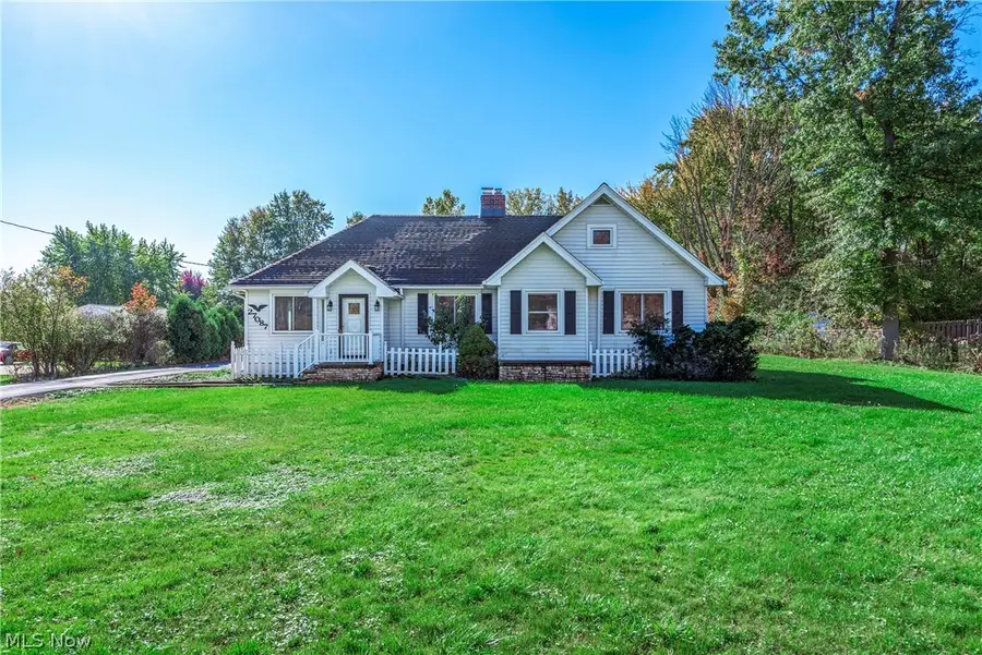 27087 Cook Road, Olmsted, OH 44138 - #3