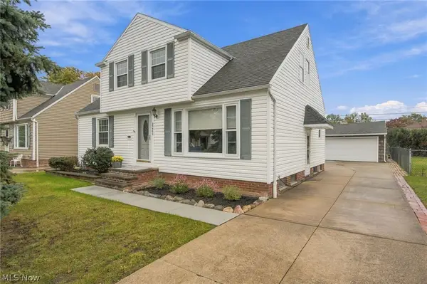 29508 Woodway Drive, Wickliffe, OH 44092