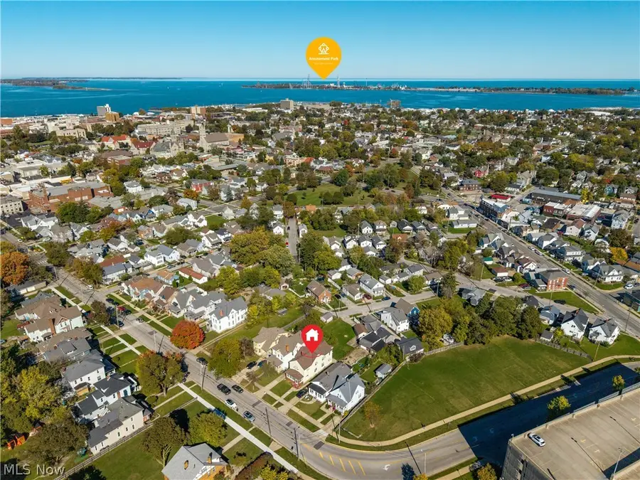 906 Decatur Street, Sandusky, OH 44870 - #2