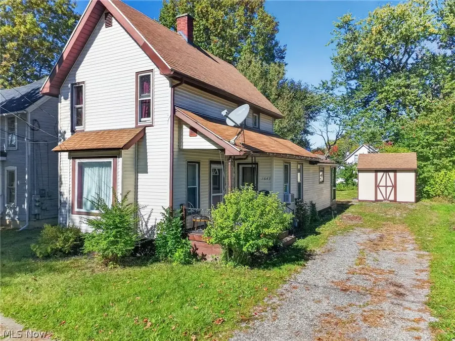 1649 W 8th Street, Ashtabula, OH 44004 - #2
