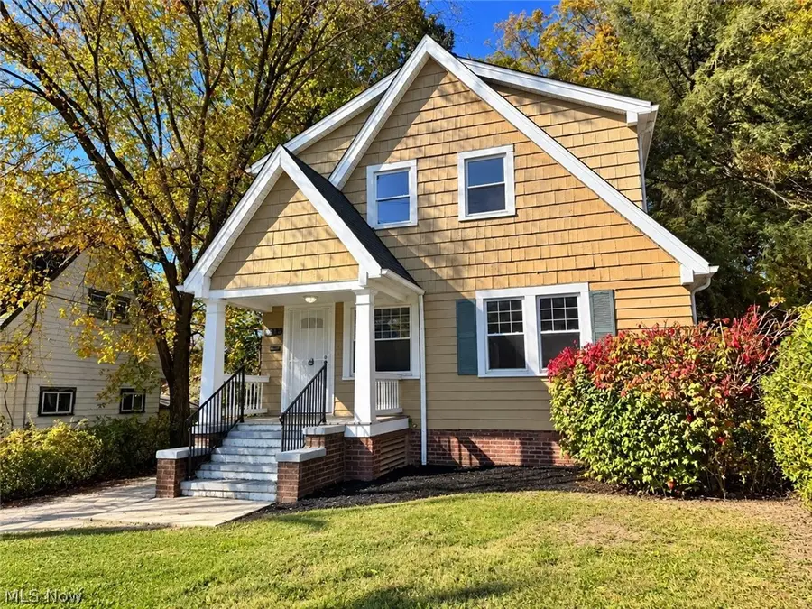 13113 Cranwood Park Boulevard, Garfield Heights, OH 44125 - #2