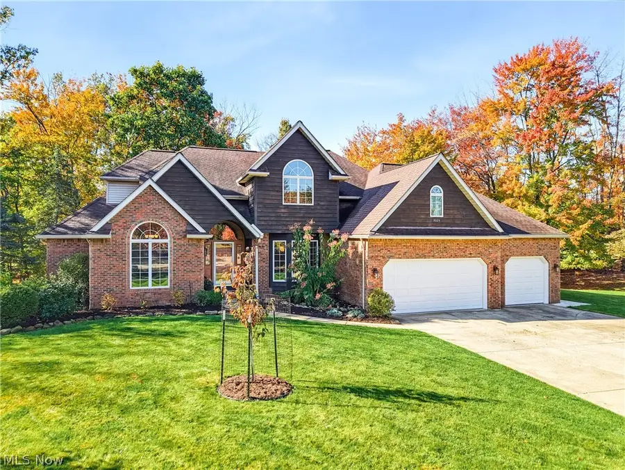 10124 Jamestown Drive, North Royalton, OH 44133 - #2