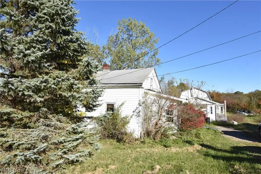 1438 S County Line Road, Geneva, OH 44041 - #3