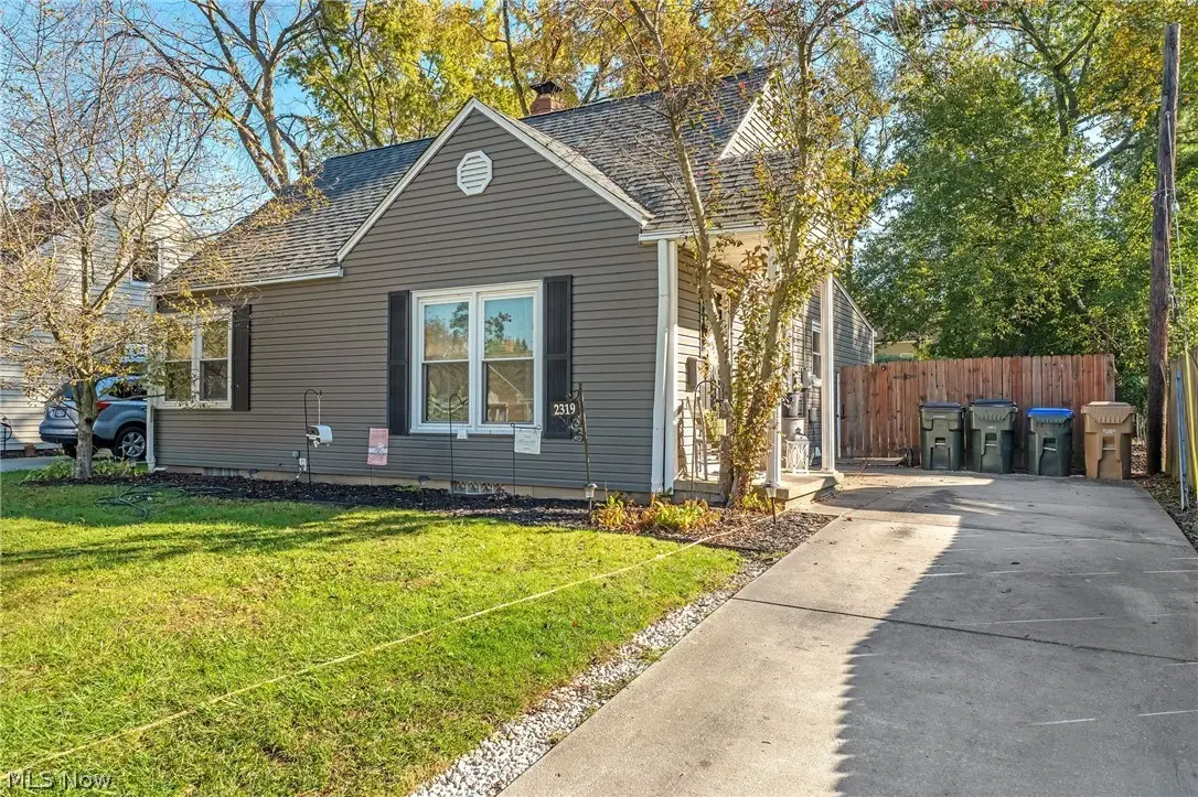2319 26th Street, Cuyahoga Falls, OH 44223 - #1
