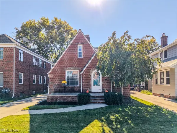2205 Brookview Boulevard, Parma, OH 44134