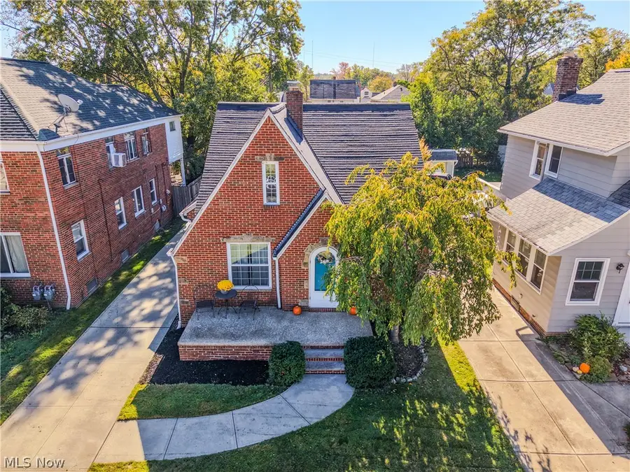 2205 Brookview Boulevard, Parma, OH 44134 - #2