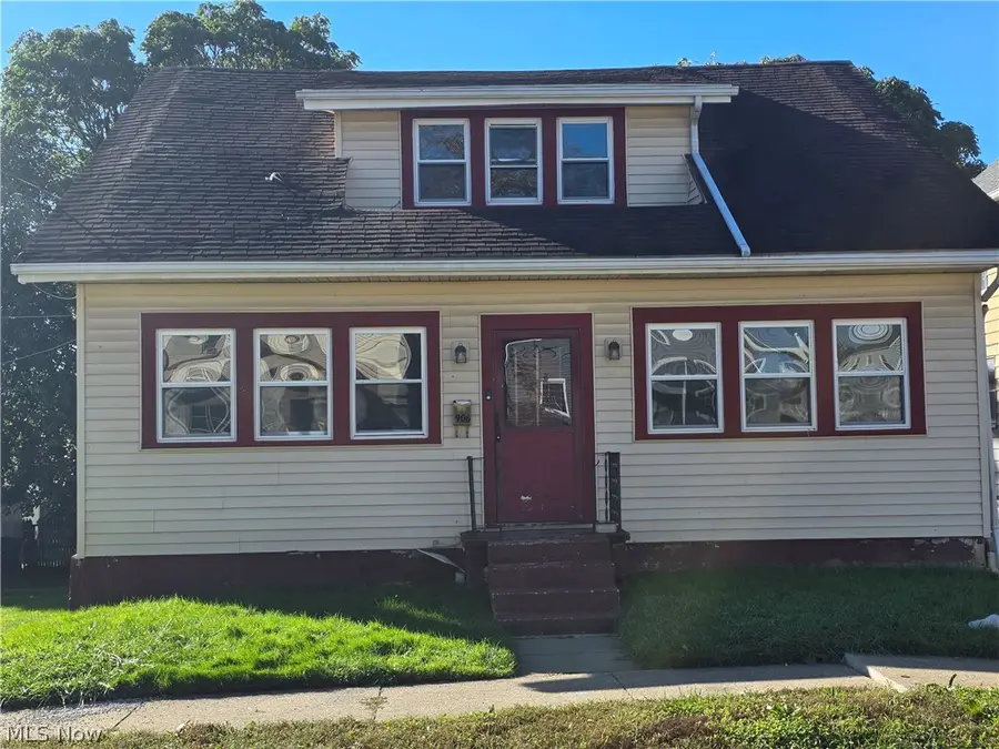 906 Silvercrest Avenue, Akron, OH 44314 - #2