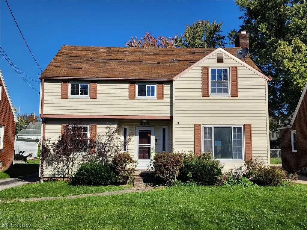 214 Maywood Drive, Youngstown, OH 44512 - #1