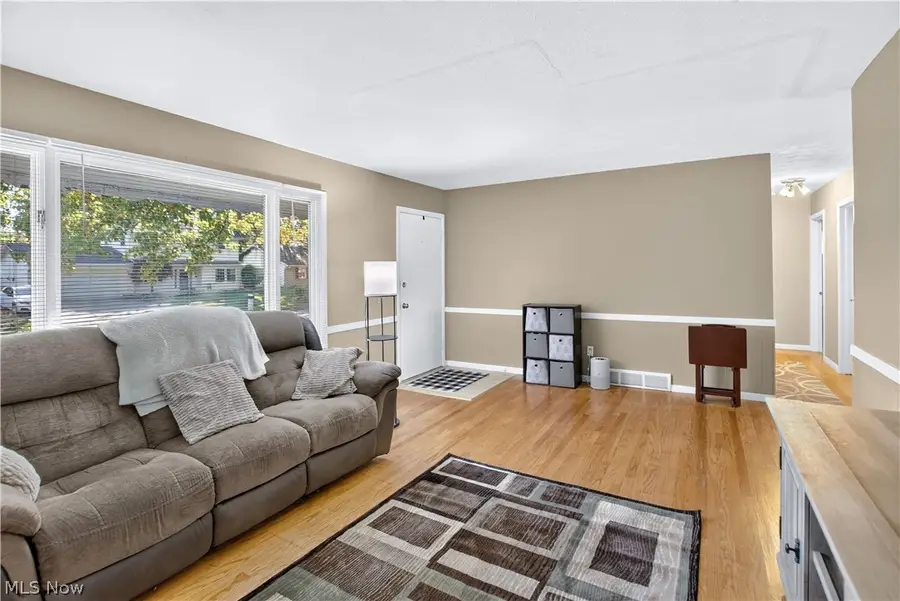 4744 Timberview Drive, Vermilion, OH 44089 - #3