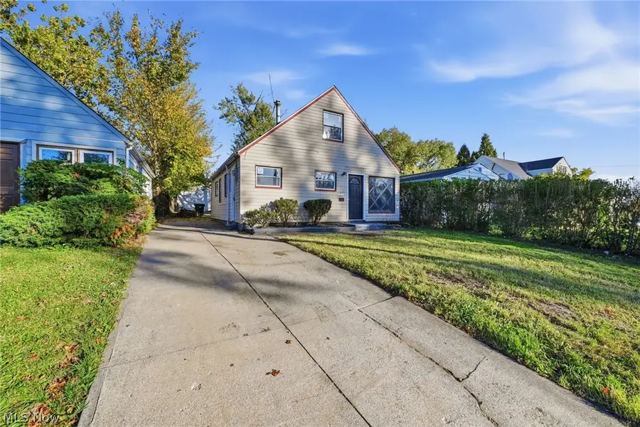 4469 E 154th Street, Cleveland, OH 44128 - #2