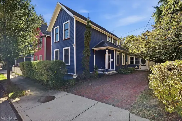 1726 W 31st Place, Cleveland, OH 44113