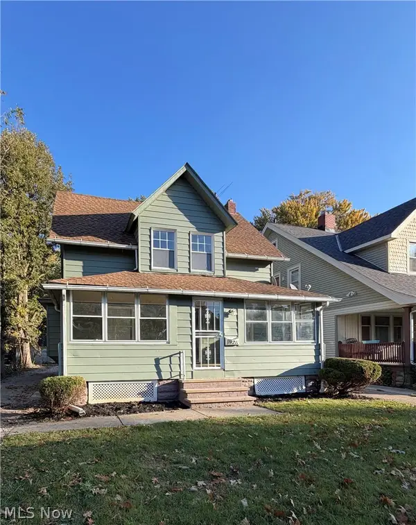 18211 Landseer Road, Cleveland, OH 44119