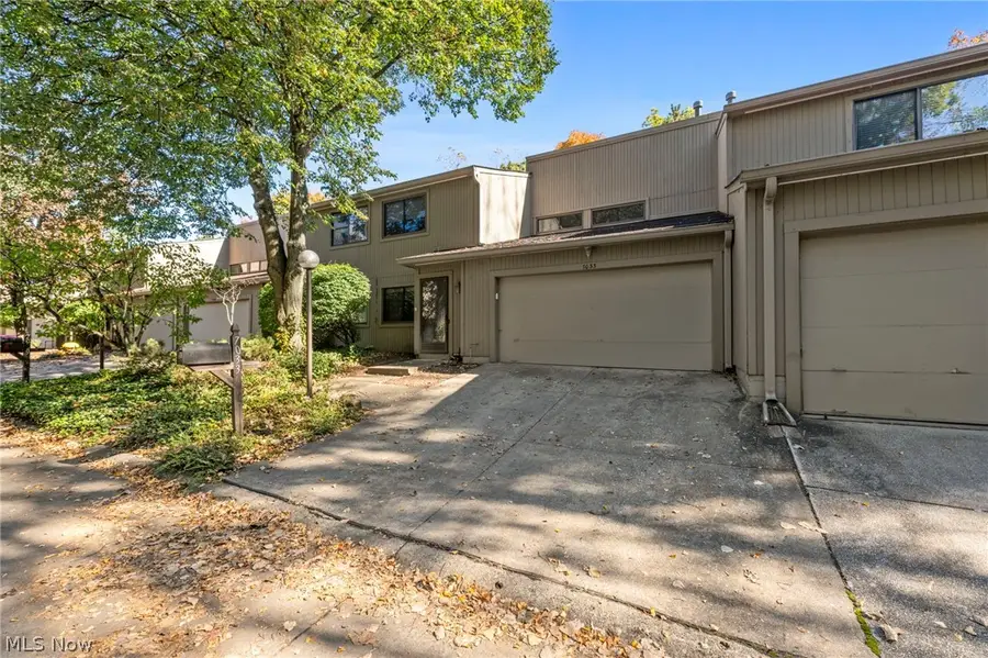 7033 Buckhurst Place, Concord, OH 44060 - #2