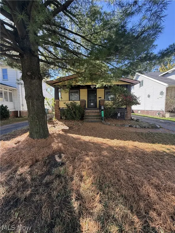 7923 Jameson Road, Parma, OH 44129