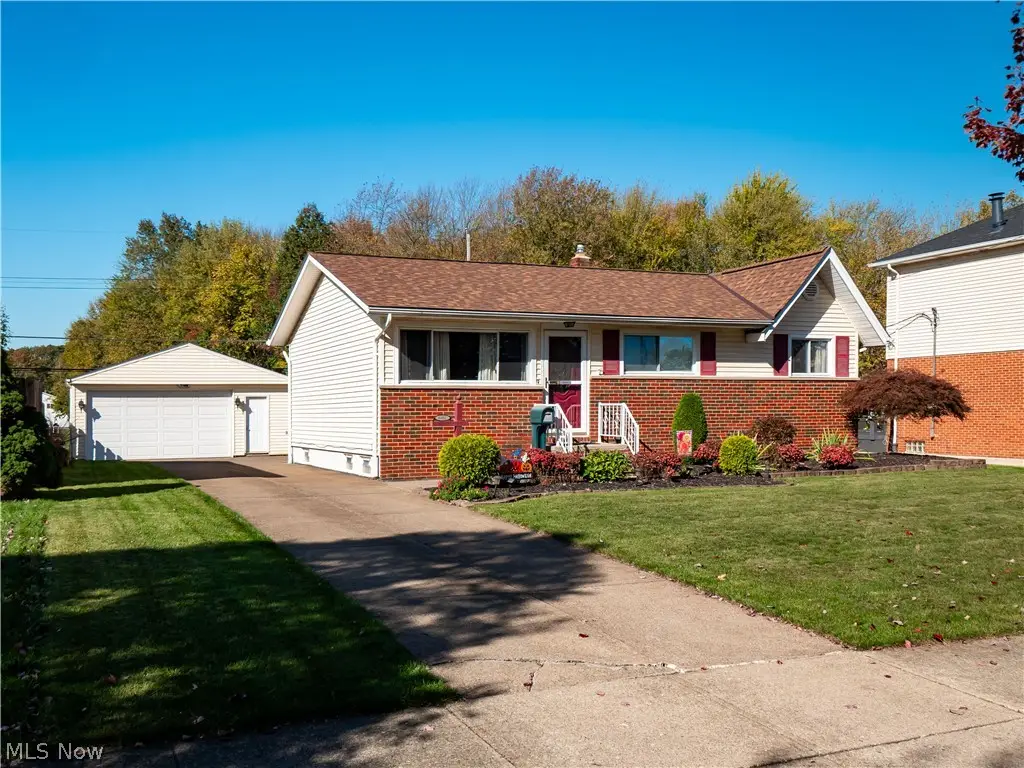 6402 Sandhurst Drive, Brook Park, OH 44142 - #1