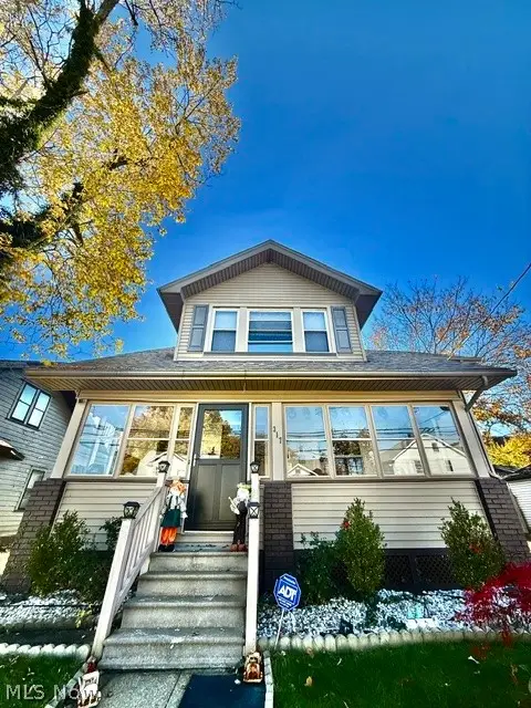 317 Maple Street, Niles, OH 44446