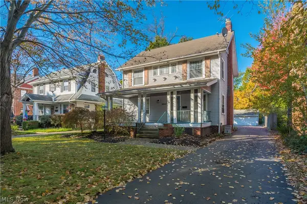 2032 Arthur Avenue, Lakewood, OH 44107