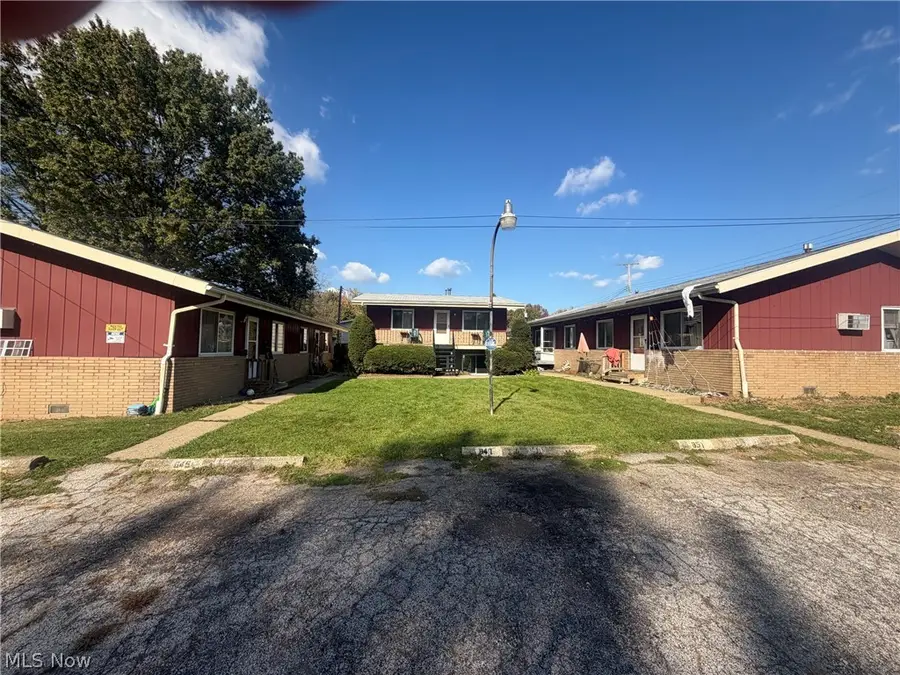 841-843 Jonathan Avenue, Akron, OH 44306 - #2