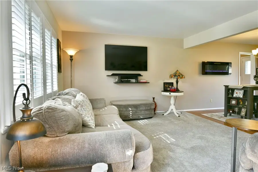 612 Pierce Drive, Youngstown, OH 44511 - #3