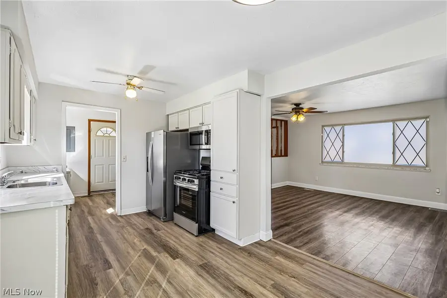 234 Paxton Road, Eastlake, OH 44095 - #2