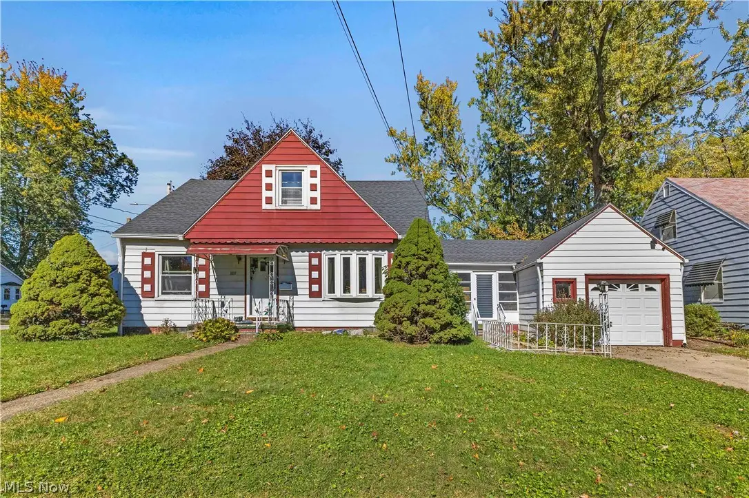 809 Curtis Avenue, Cuyahoga Falls, OH 44221 - #1