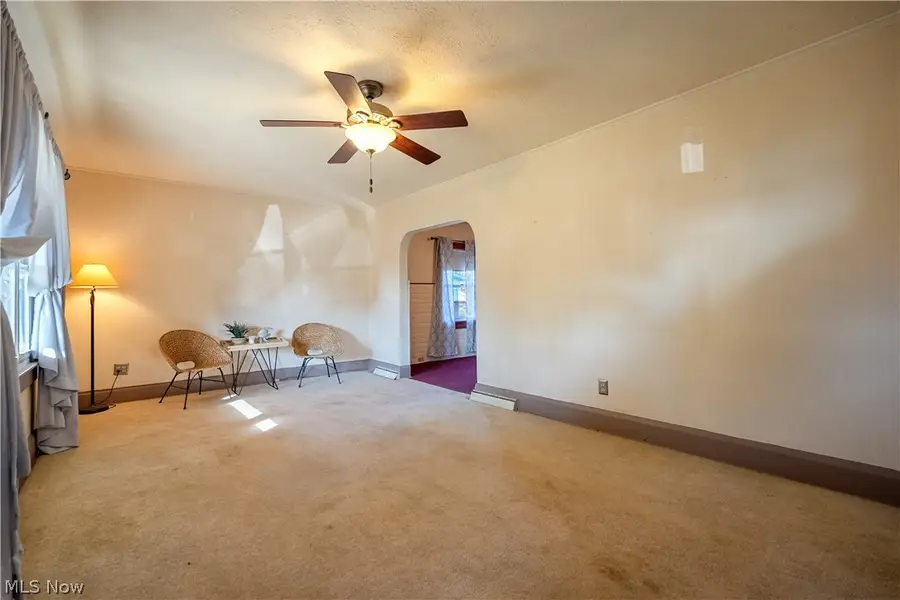 524 23rd Nw Street, Massillon, OH 44647 - #3