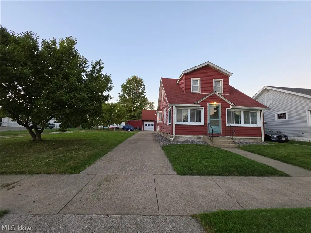 423 Independence Street, Fairport Harbor, OH 44077 - #1