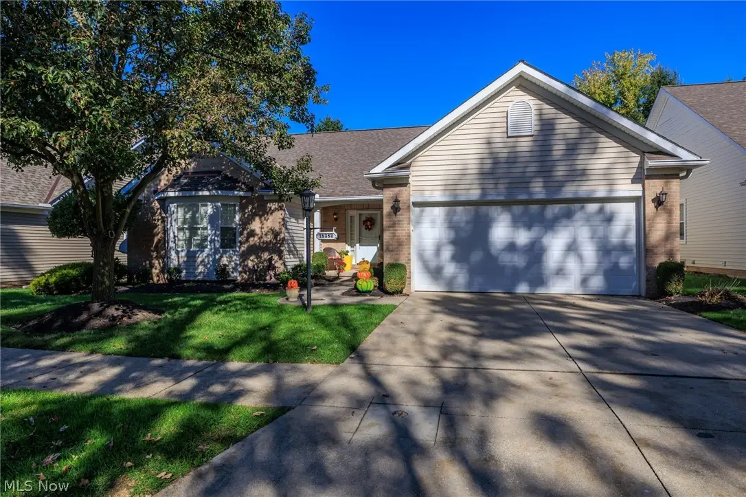 18382 Winding Oak Drive, Middleburg Heights, OH 44130 - #1