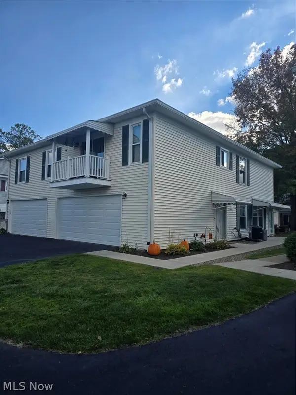 1286 Pembrooke Drive #D, Salem, OH 44460