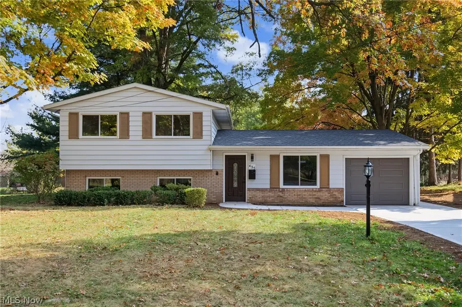 435 S Hillside Drive, Canfield, OH 44406 - #2