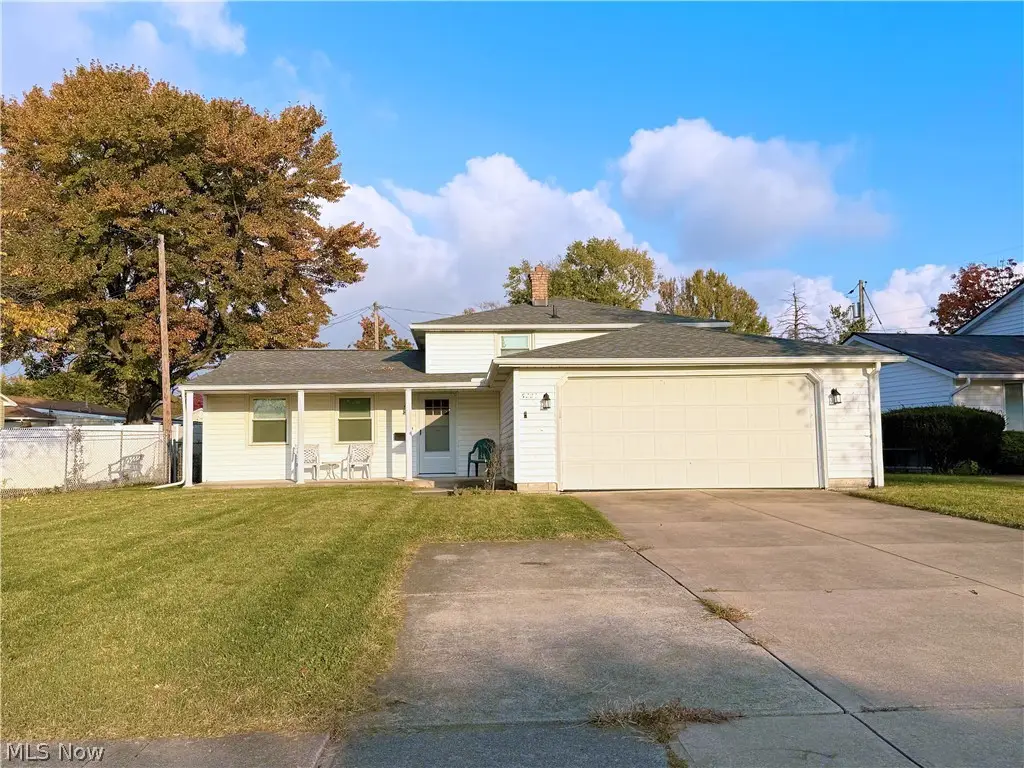 4221 Marshall Avenue, Lorain, OH 44053 - #1