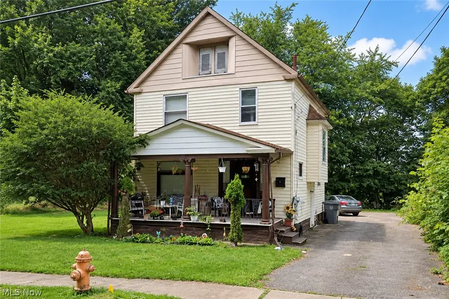 722 Cassius Avenue, Youngstown, OH 44505 - #2