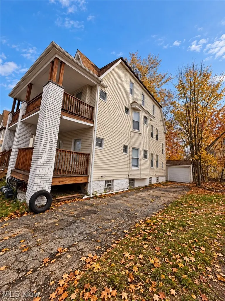 10117 Somerset Avenue, Cleveland, OH 44108 - #2