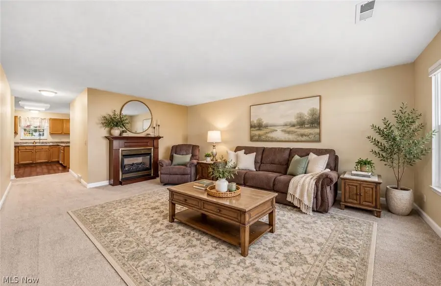 380 Chesapeake Cove, Painesville, OH 44077 - #2