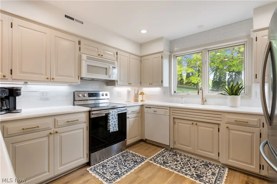 3245 Battlesburg Se Street, East Sparta, OH 44626 - #3