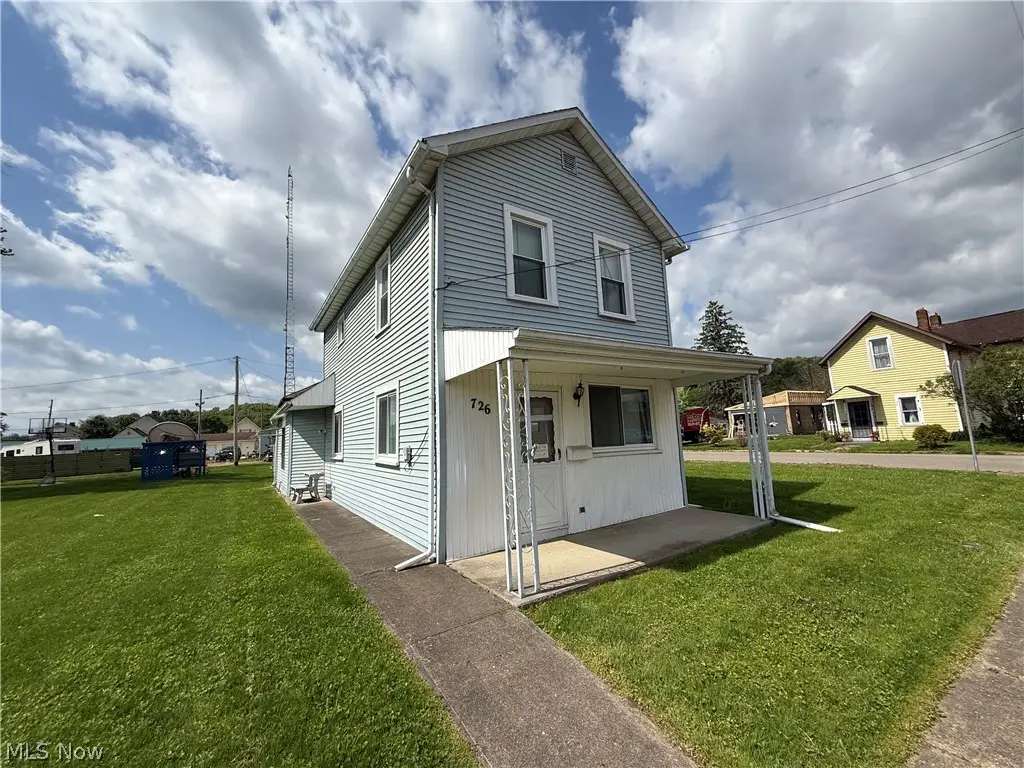 726 W 1st Street, Uhrichsville, OH 44683 - #1