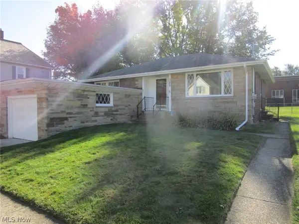 389 Jackson Street, Conneaut, OH 44030