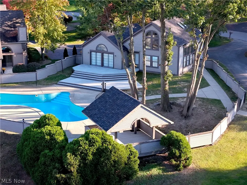 4057 Saint Andrews Court, Canfield, OH 44406 - #1