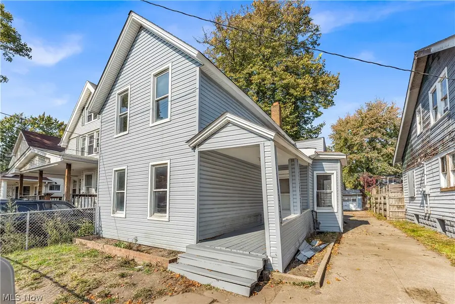 6706 Lawn Avenue, Cleveland, OH 44102 - #2