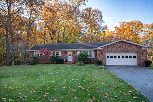 3123 Pine Hills Sw Drive, Massillon, OH 44646