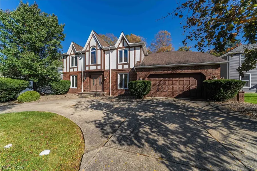 18903 Heritage Trail, Strongsville, OH 44136 - #2